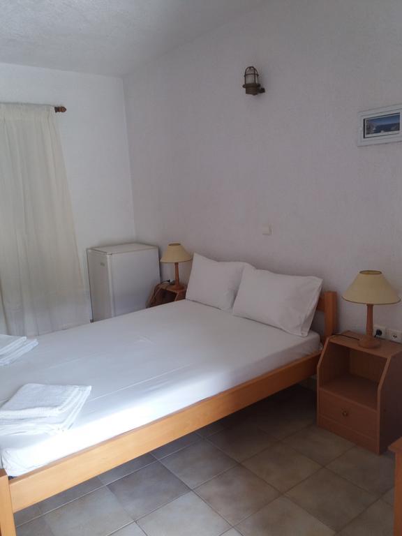 Apaggio Apartments Катапола Екстериор снимка